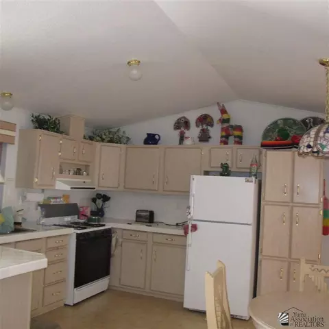 13606 E 51 Pl, Yuma, AZ 85367 photo 3