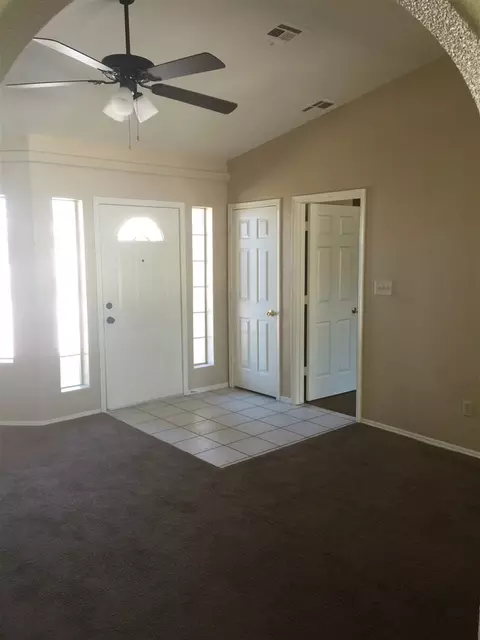 10523 E 35 Pl, Yuma, AZ 85365 photo 2