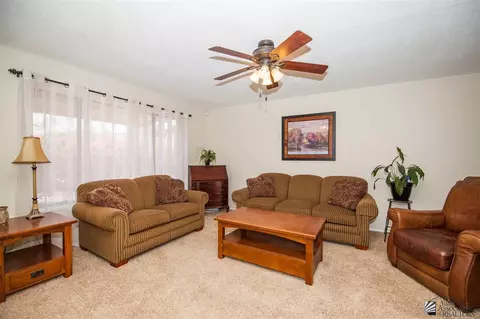 2188 E 27 Way, Yuma, AZ 85365 photo 2