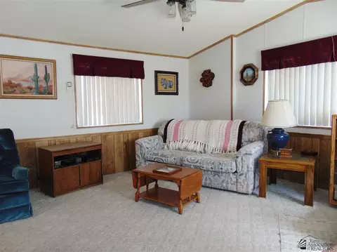 13476 E 45 Dr, Yuma, AZ 85367 photo 2