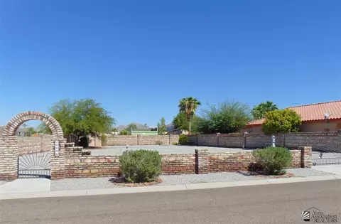 14686 E 49 Dr, Yuma, AZ 85367 photo 1