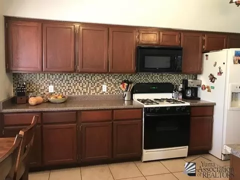 6329 E 42 St, Yuma, AZ 85365 photo 2
