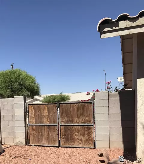 6329 E 42 St, Yuma, AZ 85365 photo 10