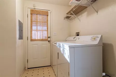 13306 E 53 Dr, Yuma, AZ 85367 photo 9