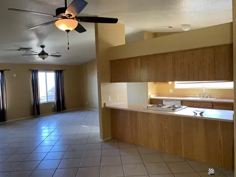 8710 E 24 Pl, Yuma, AZ 85365 photo 8