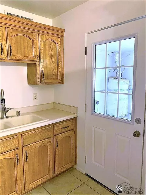 904 E 24 Pl, Yuma, AZ 85365 photo 7