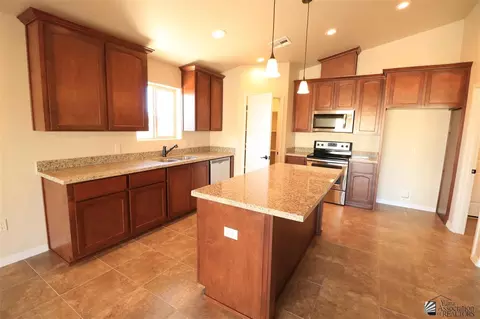 12585 E 48 St, Yuma, AZ 85367 photo 5