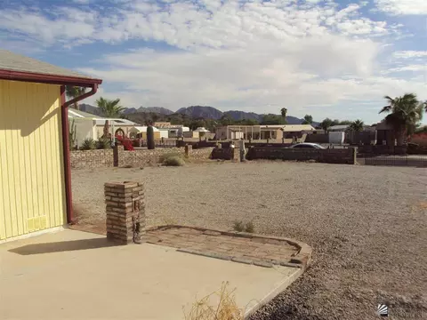14388 E 28 Pl, Yuma, AZ photo 4