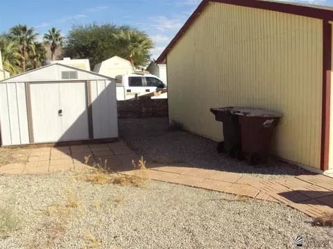 14388 E 28 Pl, Yuma, AZ photo 2