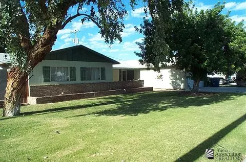 232 E 30 St, Yuma, AZ 85364 photo 2