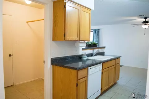 8925 E 38 Pl, Yuma, AZ 85365 photo 12