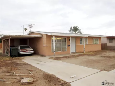 2054 E 24 Pl, Yuma, AZ 85364 photo 2