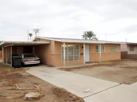 2054 E 24 Pl, Yuma, AZ 85364 photo 2