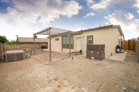 10383 E 37 Pl, Yuma, AZ 85365 photo 17