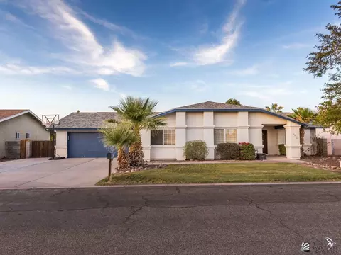 3546 E Cecelia Ln, Yuma, AZ 85365 photo 1