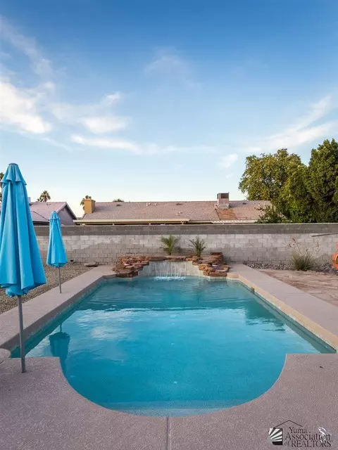 3546 E Cecelia Ln, Yuma, AZ 85365 photo 2