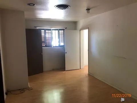 352 E 30 St, Yuma, AZ 85364 photo 4