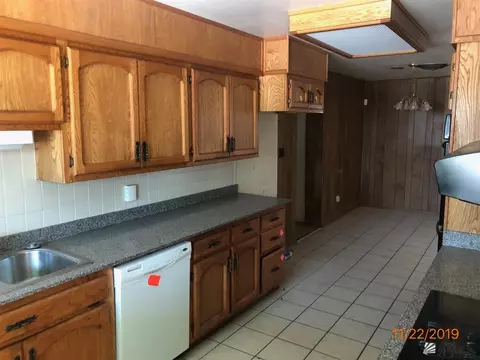 352 E 30 St, Yuma, AZ 85364 photo 3