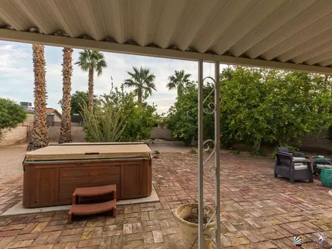 12231 E Paseo Verano, Yuma, AZ 85367 photo 4