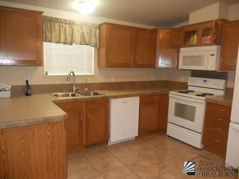 13203 E 42 Dr, Yuma, AZ 85367 photo 5