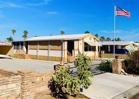 13476 E 47 St, Yuma, AZ 85367 photo 2