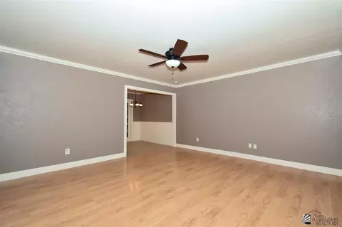 921 E 26 St, Yuma, AZ 85365 photo 4