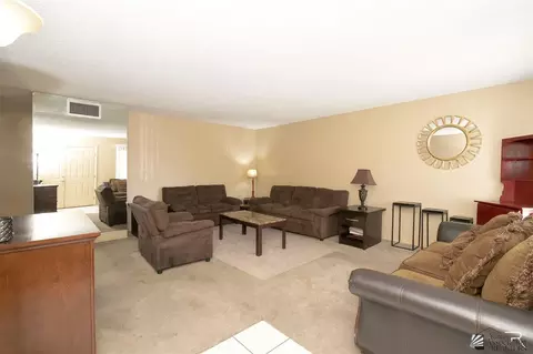 1604 E 27 Pl, Yuma, AZ 85365 photo 2