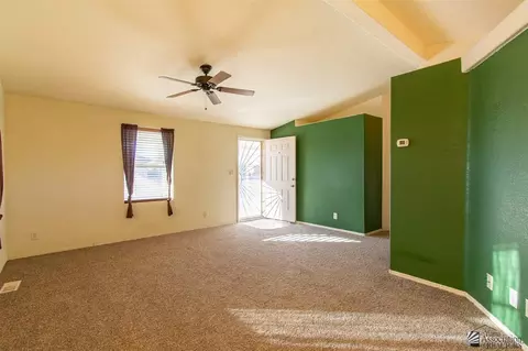 13658 E 55 St, Yuma, AZ 85367 photo 4