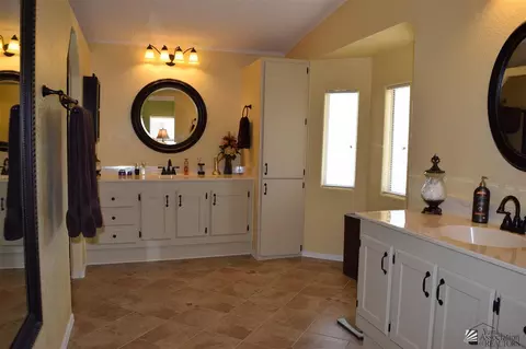 11473 E 39 Pl, Yuma, AZ 85367 photo 10