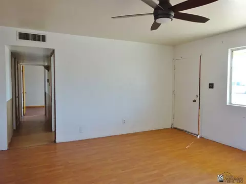 2068 E 26 St, Yuma, AZ 85365 photo 3