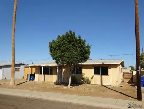 2068 E 26 St, Yuma, AZ 85365 photo 1