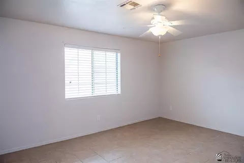 10193 E 37 St, Yuma, AZ 85365 photo 12