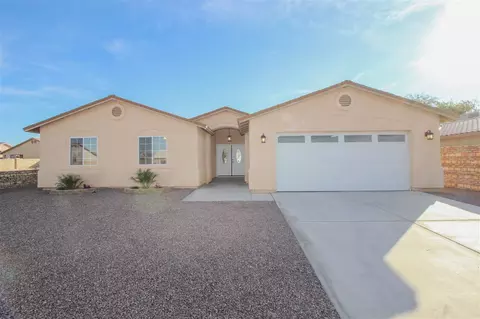 10133 E 37 St, Yuma, AZ 85365 photo 1