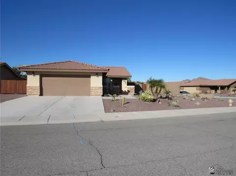 13744 E 44 Dr, Yuma, AZ 85367 photo 1