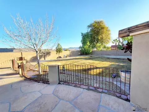 11588 E 28 Pl, Yuma, AZ 85367 photo 16