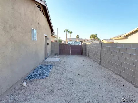 11588 E 28 Pl, Yuma, AZ 85367 photo 19