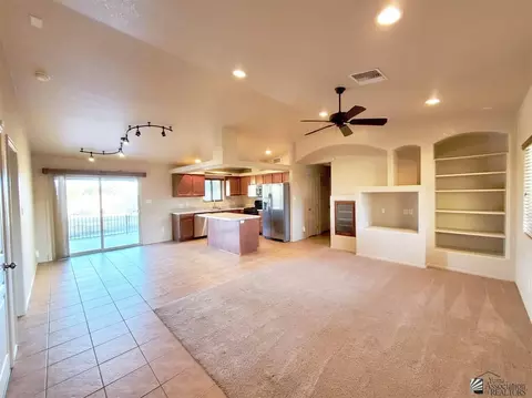 11588 E 28 Pl, Yuma, AZ 85367 photo 2