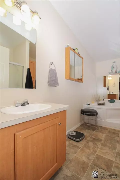 12243 E 36 Pl, Yuma, AZ 85367 photo 11