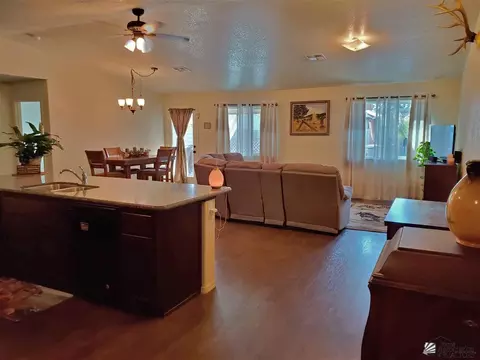 7591 E 41 Rd, Yuma, AZ 85365 photo 2