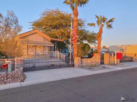13570 E 54 St, Yuma, AZ 85367 photo 1