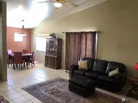 10569 E 39 St, Yuma, AZ 85365 photo 4