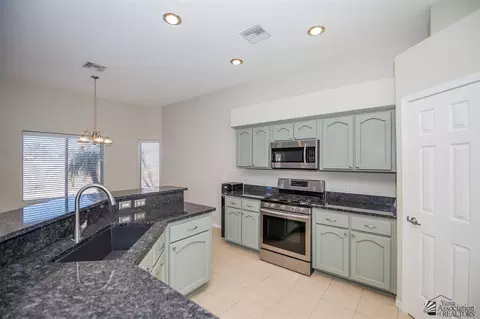 10356 E 39 St, Yuma, AZ 85365 photo 8