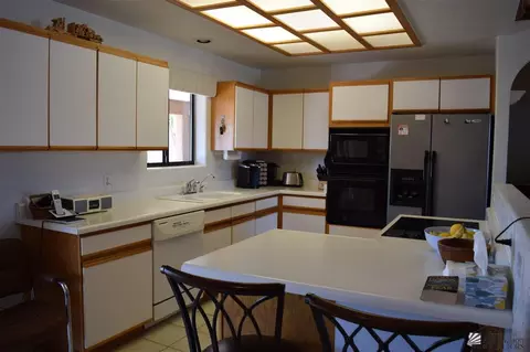 11281 E 37 Ln, Yuma, AZ 85367 photo 2