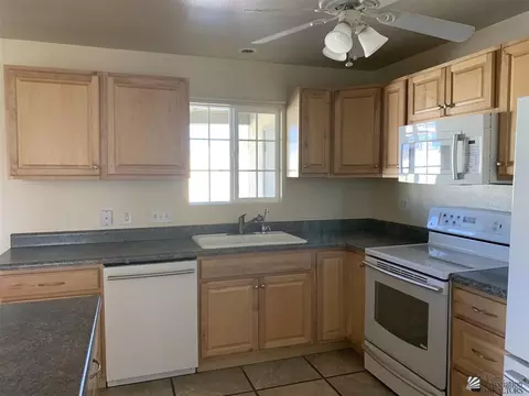 1602 E 27 St, Yuma, AZ 85365 photo 4