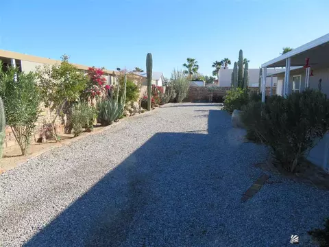 13809 E 49 Dr, Yuma, AZ 85367 photo 2