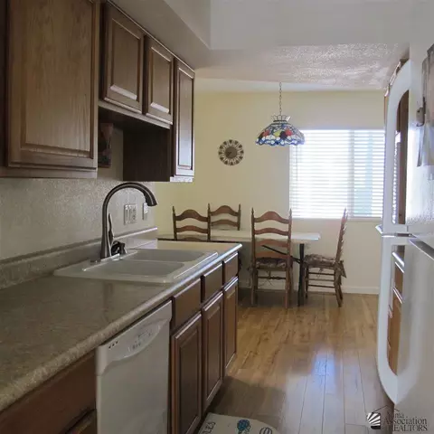 1431 E Cypress Pt, Yuma, AZ 85365 photo 5