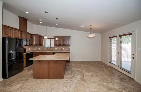 8697 E 35 St, Yuma, AZ 85365 photo 4