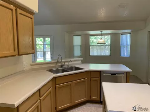 8038 E Topeka Pl, Yuma, AZ 85365 photo 5