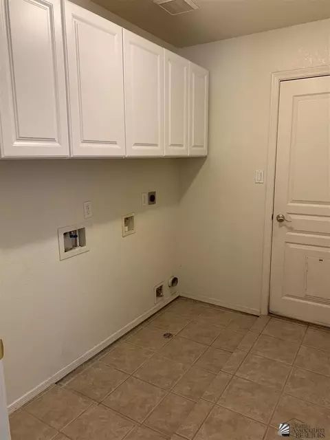 8038 E Topeka Pl, Yuma, AZ 85365 photo 6