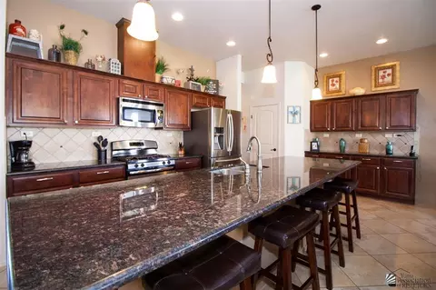7938 E 39 St, Yuma, AZ 85365 photo 6